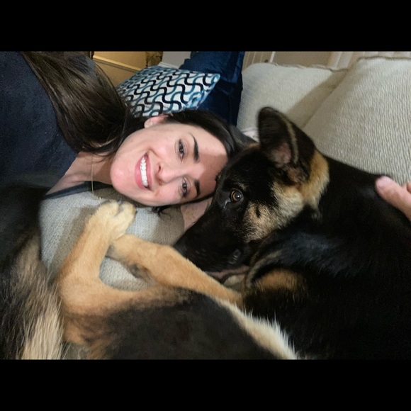 Meet your Posher, Leah! - Picture 7 of 10